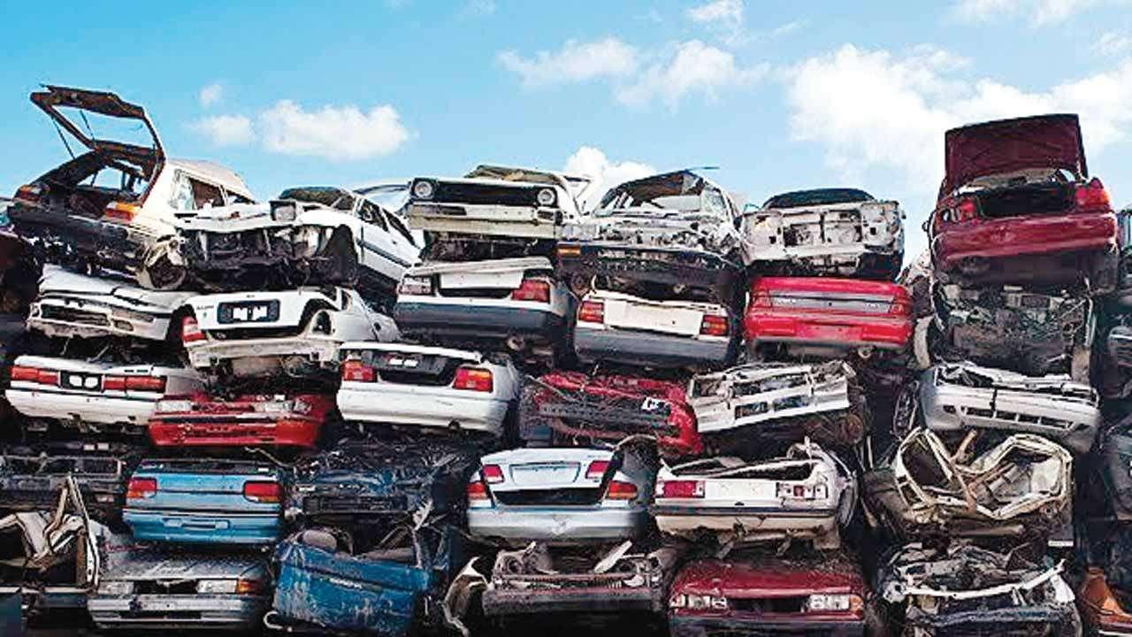India’s New Vehicle Scrapping Policy 2025: How to Know If Your Car Needs to Be Scrapped